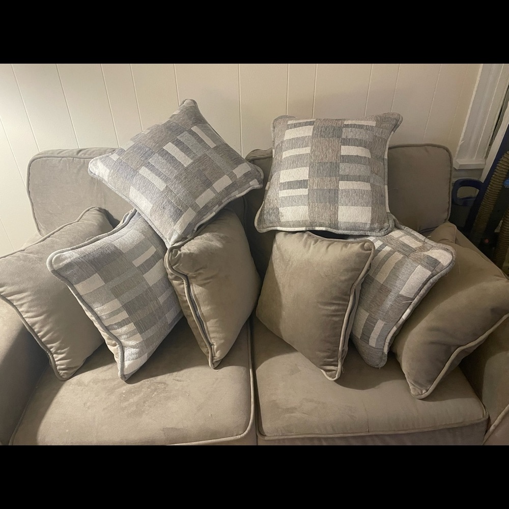 Couch pillows